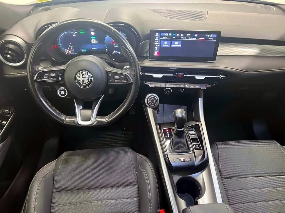 2024 Alfa Romeo Tonale - Image 9 of 20