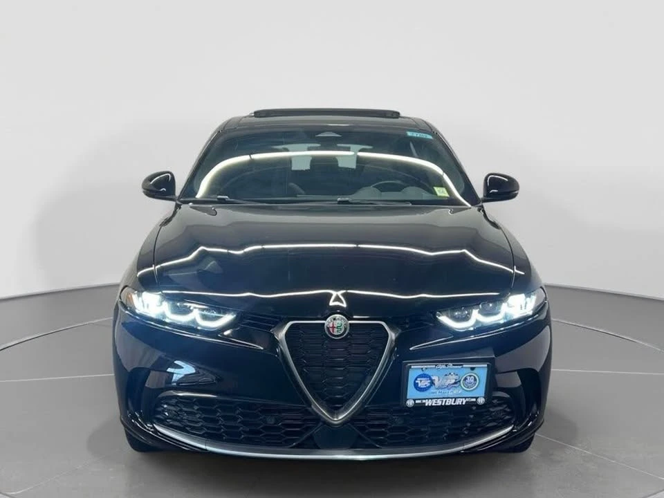 2024 Alfa Romeo Tonale - Image 2 of 20