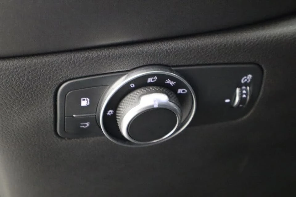 2024 Alfa Romeo Tonale - Image 13 of 20