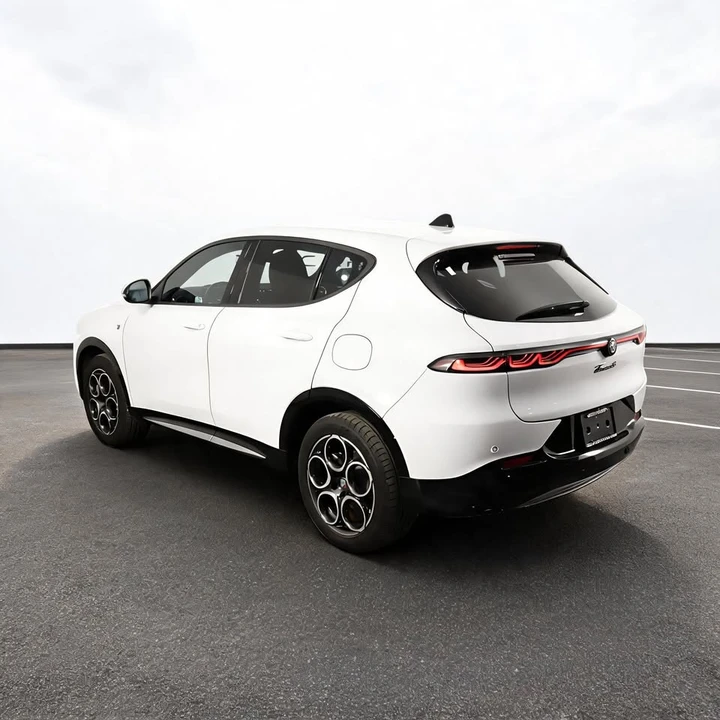 2024 Alfa Romeo Tonale - Image 4 of 20