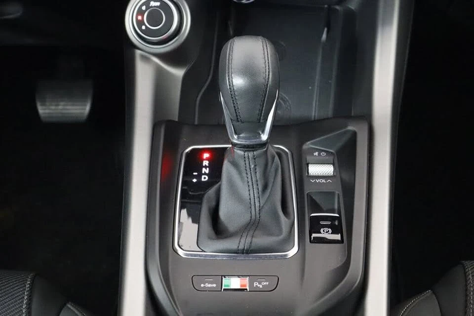 2024 Alfa Romeo Tonale - Image 18 of 20