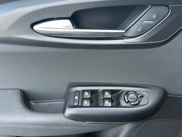 2024 Alfa Romeo Tonale - Image 9 of 20