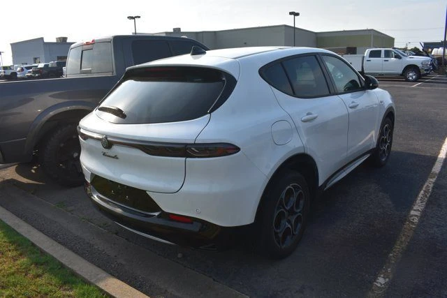 2024 Alfa Romeo Tonale - Image 4 of 5