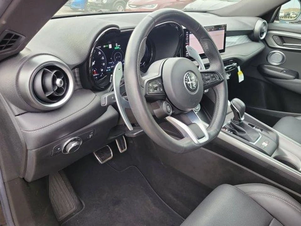 2024 Alfa Romeo Tonale - Image 19 of 20