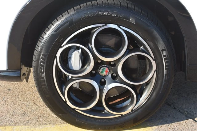 2024 Alfa Romeo Tonale - Image 10 of 20