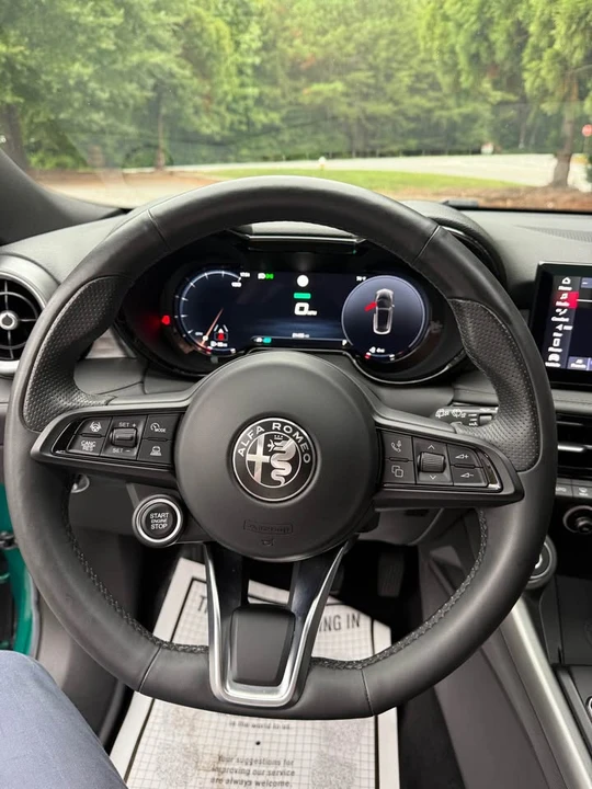 2024 Alfa Romeo Tonale - Image 10 of 16