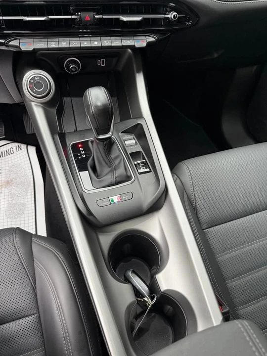 2024 Alfa Romeo Tonale - Image 9 of 16