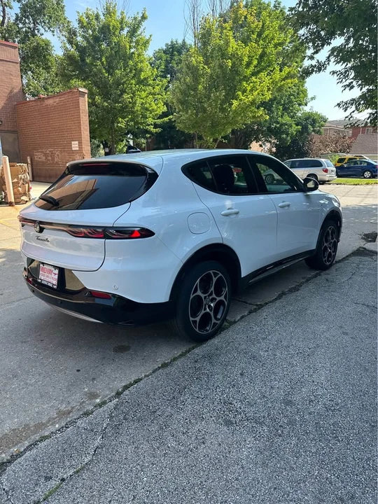 2024 Alfa Romeo Tonale - Image 5 of 15
