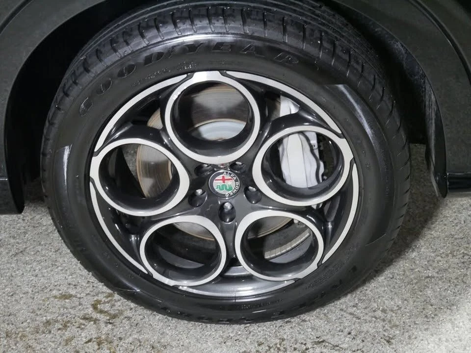 2024 Alfa Romeo Tonale - Image 15 of 20
