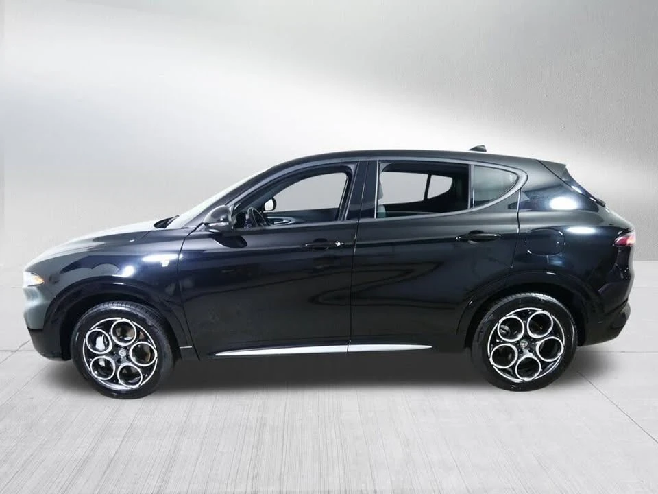 2024 Alfa Romeo Tonale - Image 4 of 20