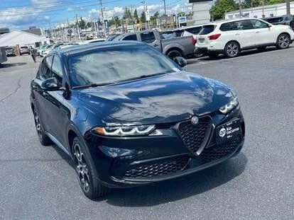 2024 Alfa Romeo Tonale - Image 2 of 16