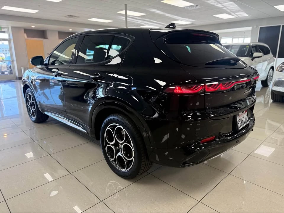 2024 Alfa Romeo Tonale - Image 5 of 20