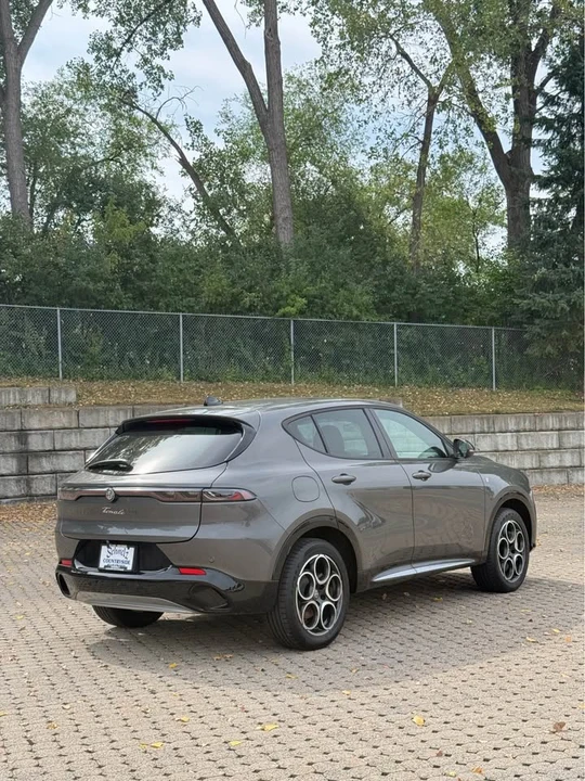 2024 Alfa Romeo Tonale - Image 7 of 20