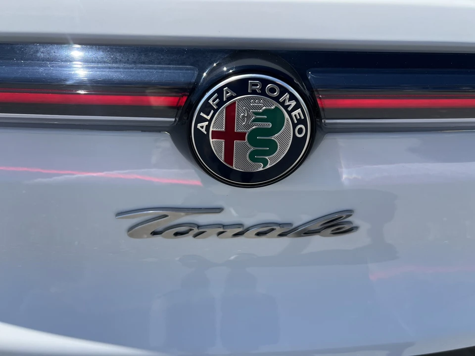 2024 Alfa Romeo Tonale - Image 7 of 31