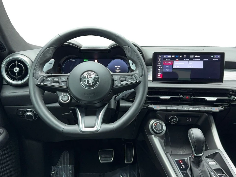 2024 Alfa Romeo Tonale - Image 17 of 21