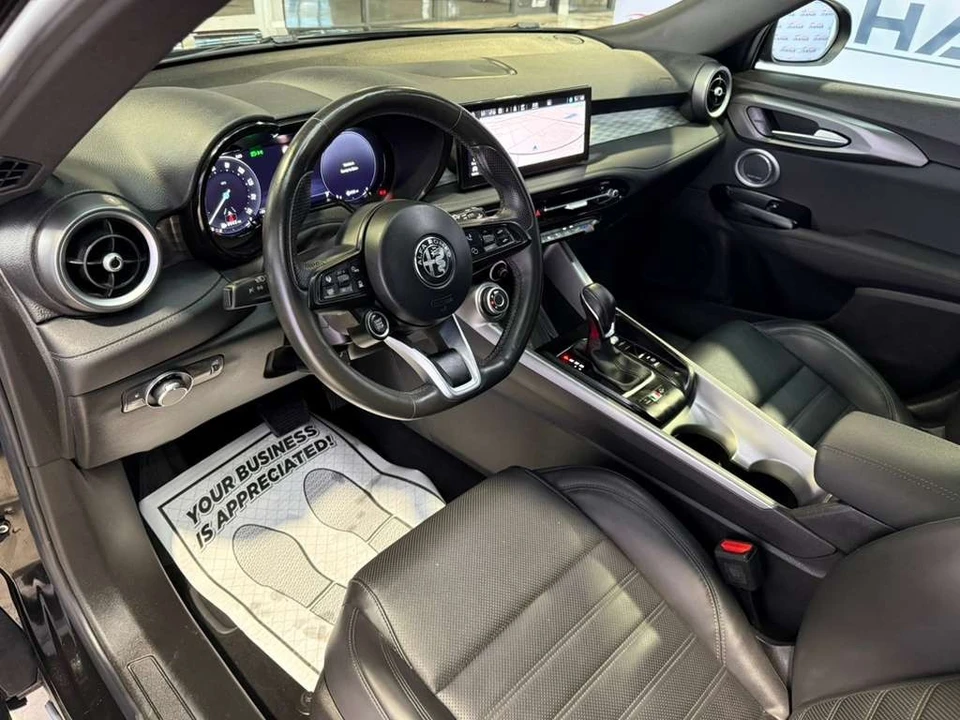 2024 Alfa Romeo Tonale - Image 29 of 31