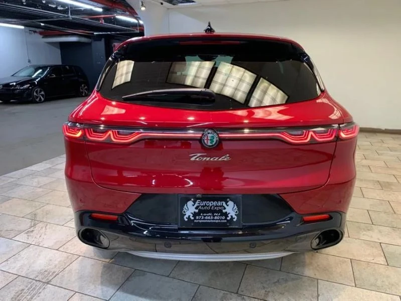 2024 Alfa Romeo Tonale - Image 6 of 12