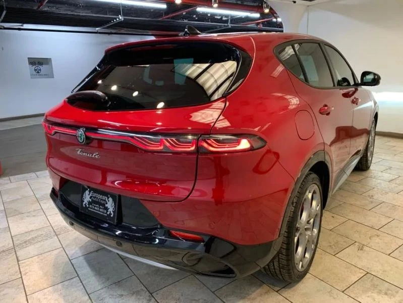 2024 Alfa Romeo Tonale - Image 5 of 12