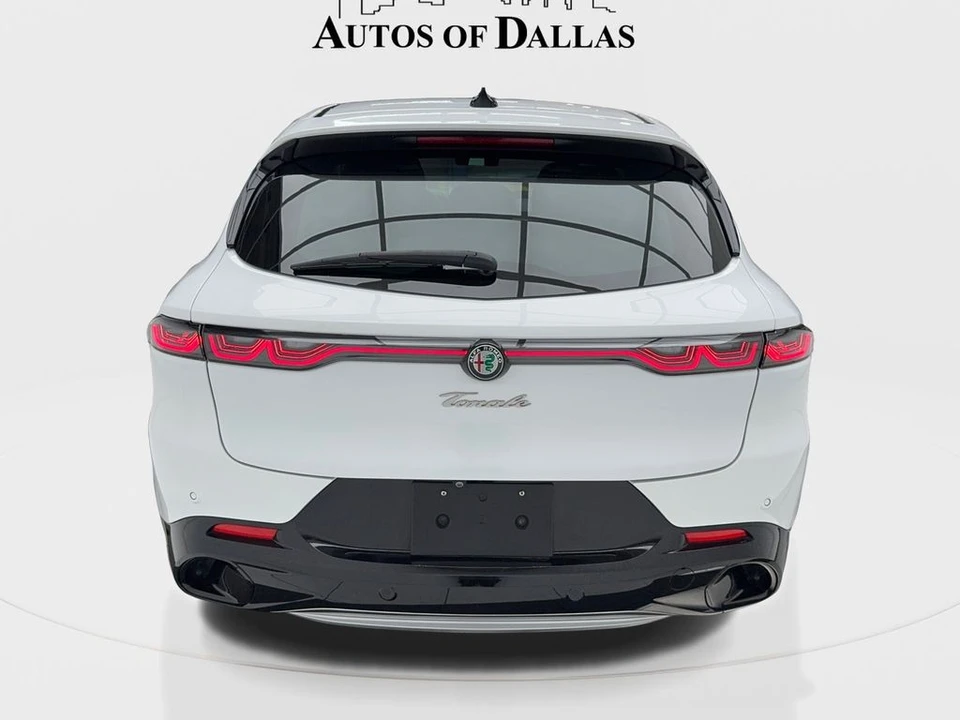 2024 Alfa Romeo Tonale - Image 11 of 21