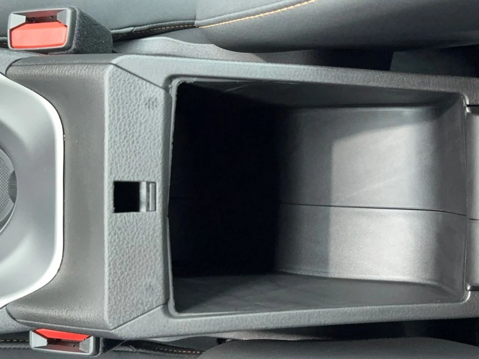2024 Alfa Romeo - Image 28 of 31