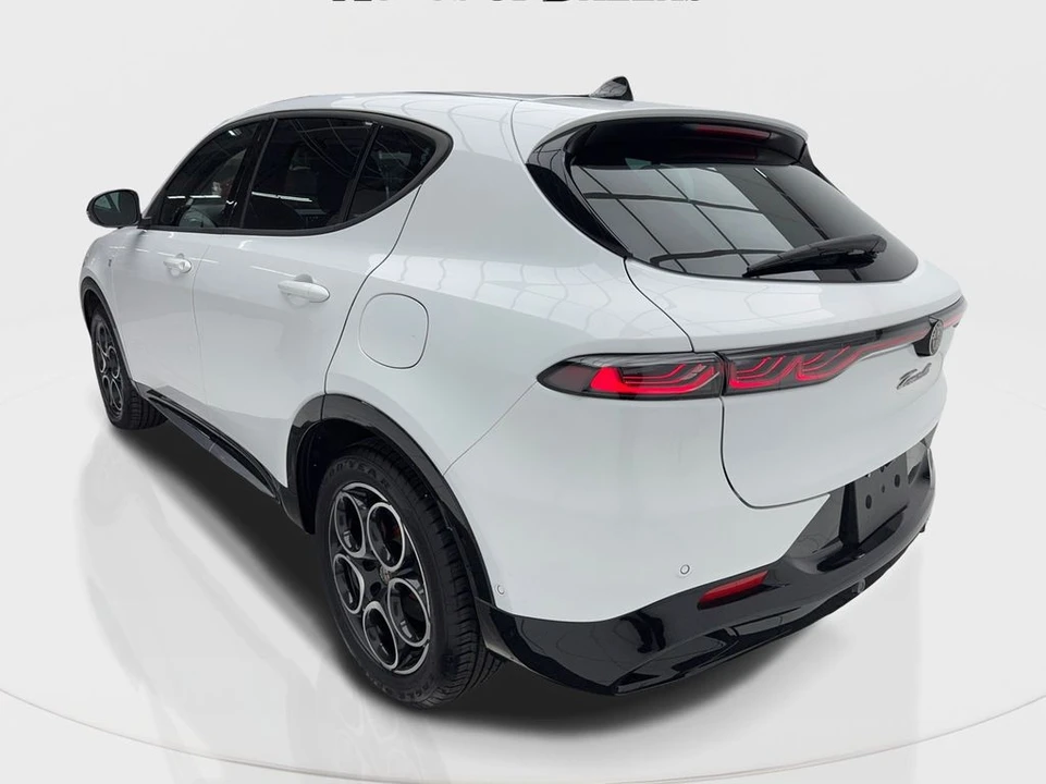 2024 Alfa Romeo Tonale - Image 10 of 21