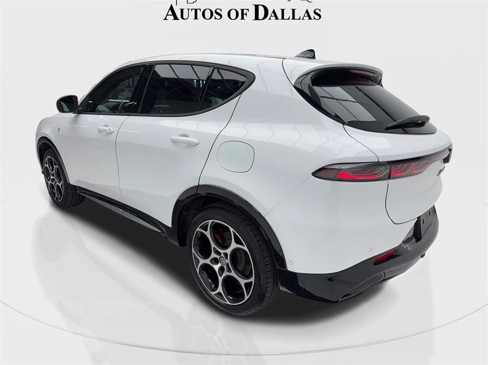 2024 Alfa Romeo Tonale - Image 10 of 21