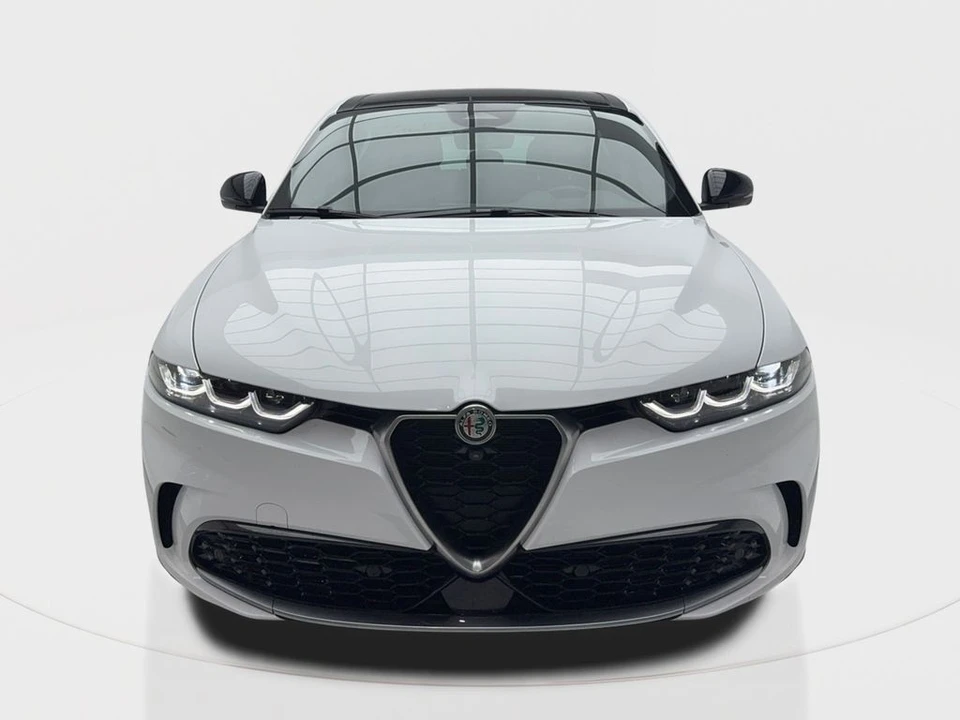 2024 Alfa Romeo Tonale - Image 4 of 31