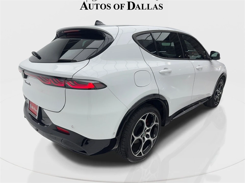 2024 Alfa Romeo Tonale - Image 9 of 12