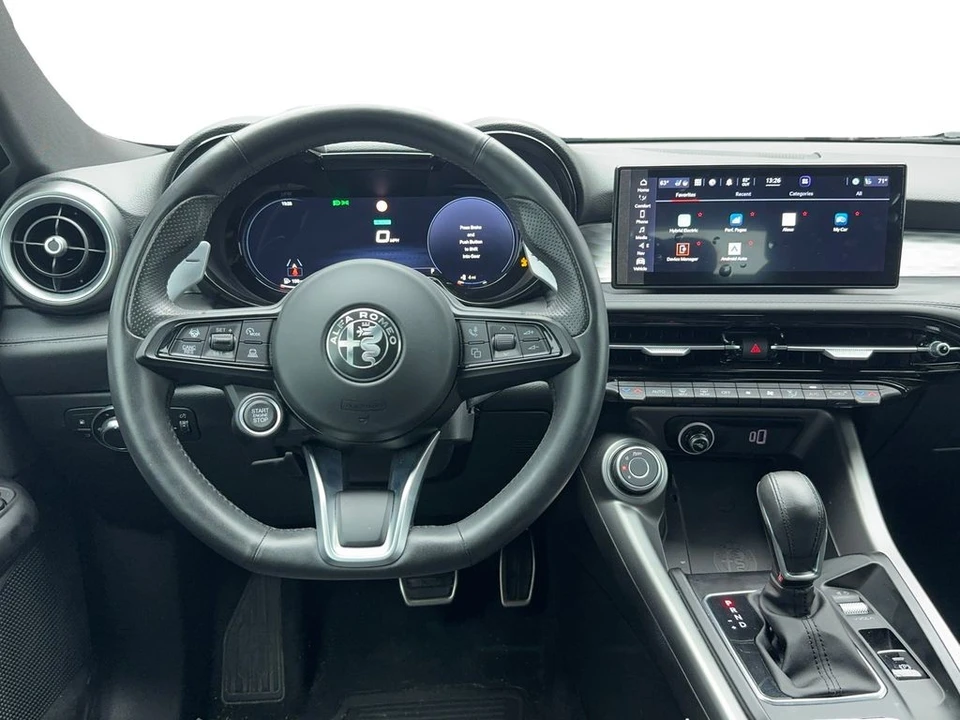 2024 Alfa Romeo Tonale - Image 14 of 31