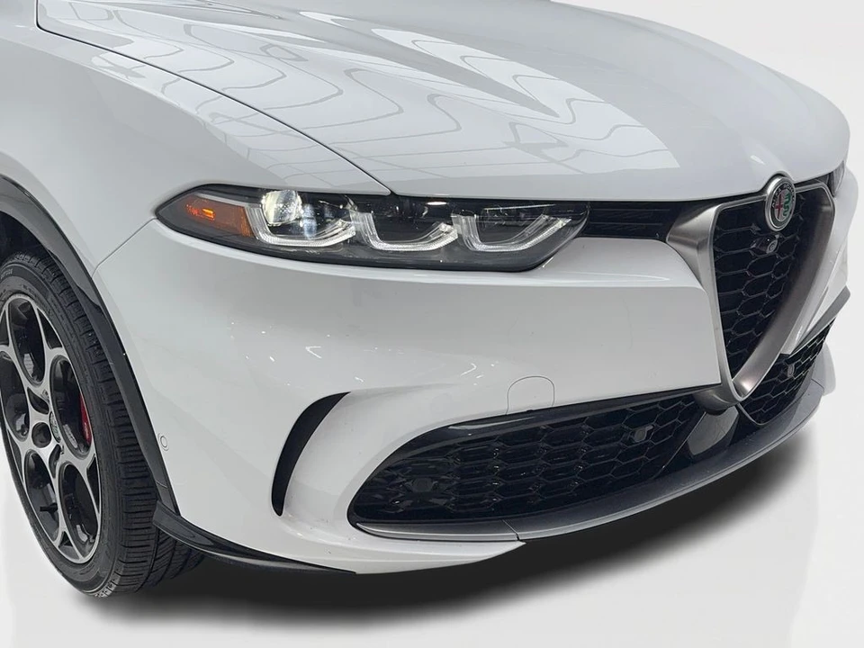 2024 Alfa Romeo Tonale - Image 3 of 31