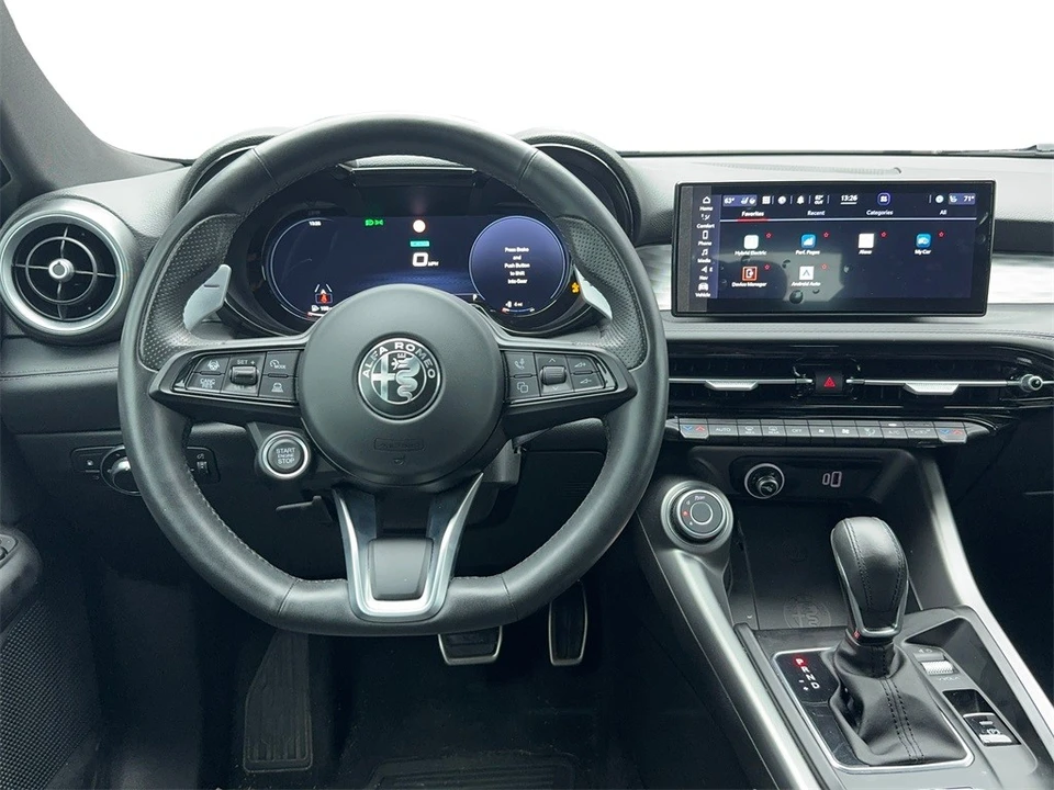2024 Alfa Romeo Tonale - Image 16 of 21
