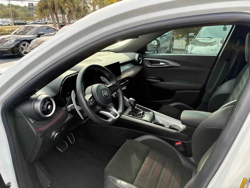 2024 Alfa Romeo Tonale - Image 4 of 8