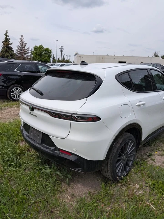 2024 Alfa Romeo Tonale - Image 3 of 9