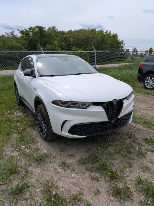 2024 Alfa Romeo Tonale - Image 2 of 9