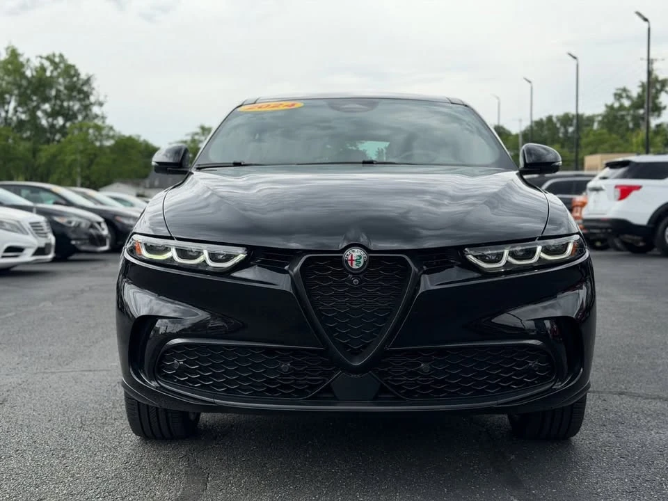 2024 Alfa Romeo Tonale - Image 2 of 19