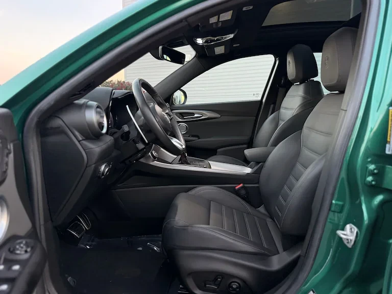 2024 Alfa Romeo Tonale - Image 7 of 18