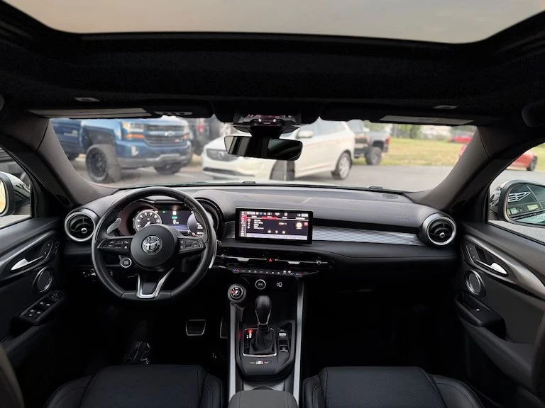 2024 Alfa Romeo Tonale - Image 15 of 18