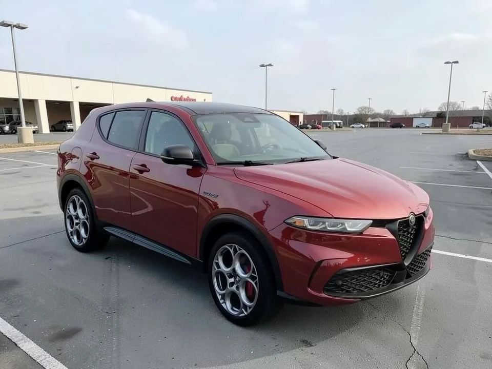 2024 Alfa Romeo Tonale - Image 7 of 20