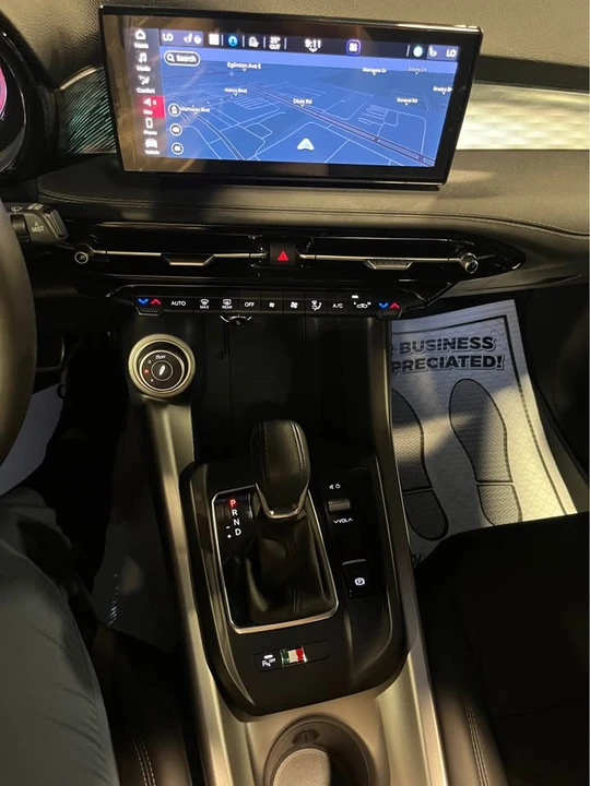 2024 Alfa Romeo Tonale - Image 9 of 17