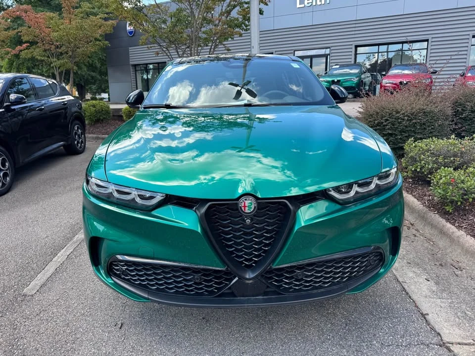 2024 Alfa Romeo Tonale - Image 2 of 9