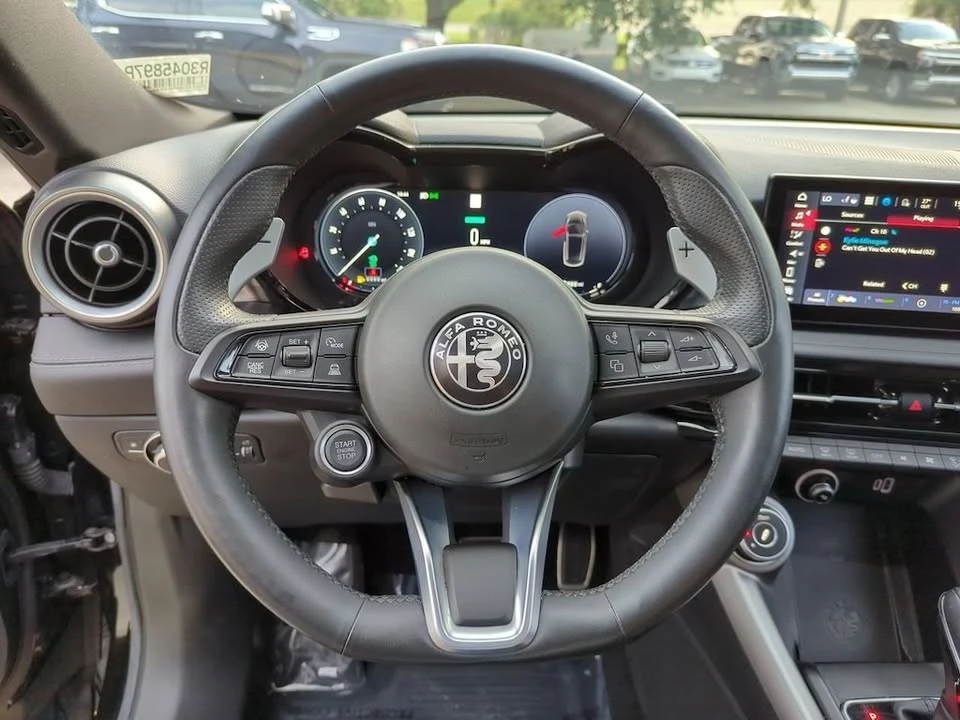 2024 Alfa Romeo Tonale - Image 11 of 20