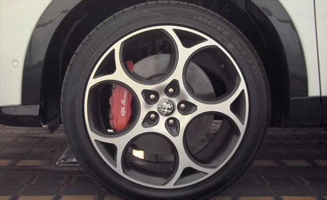 2024 Alfa Romeo Tonale - Image 3 of 5