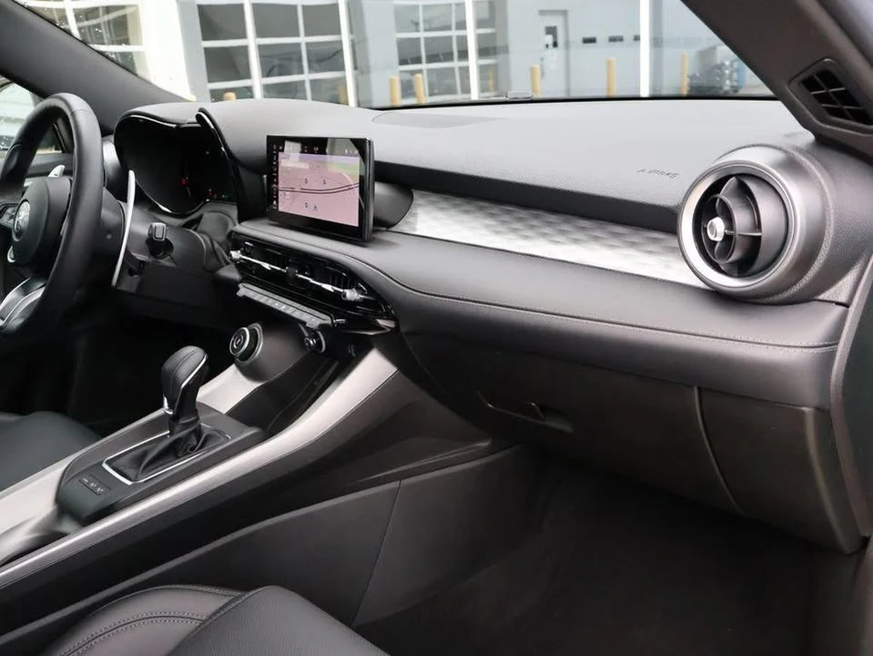 2024 Alfa Romeo Tonale - Image 11 of 20