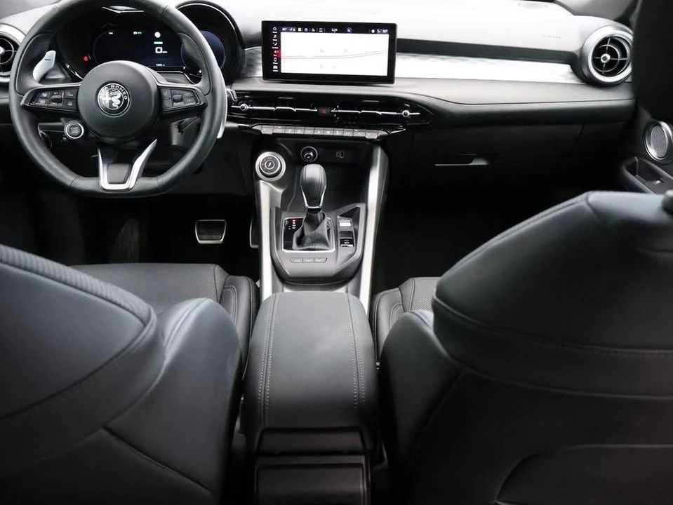 2024 Alfa Romeo Tonale - Image 15 of 20