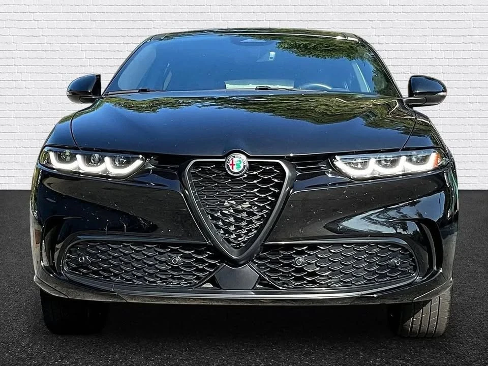 2024 Alfa Romeo Tonale - Image 2 of 20
