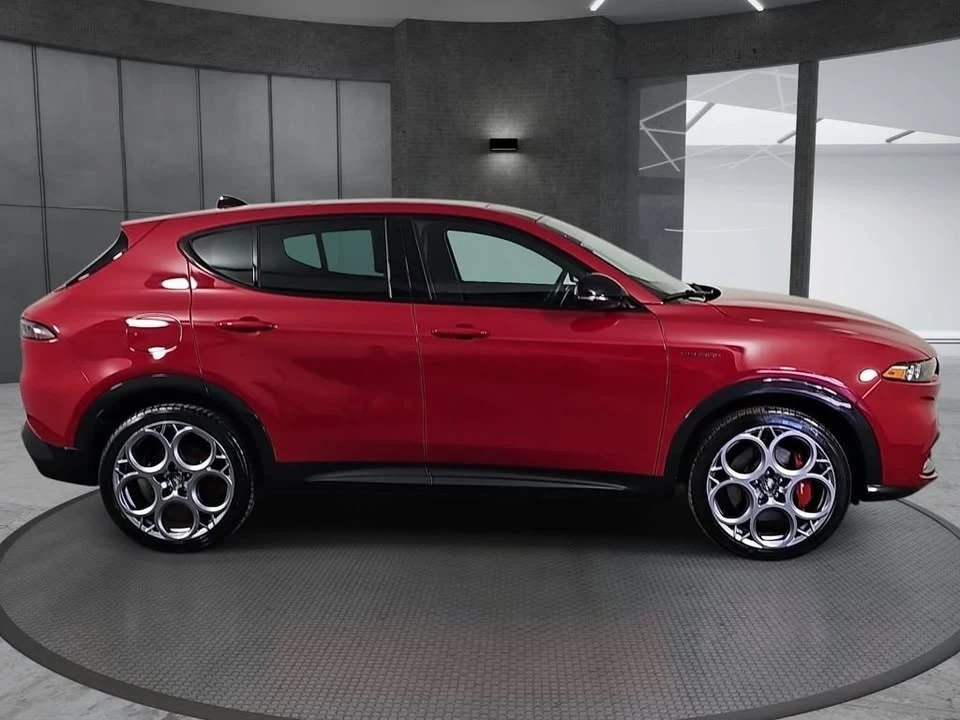 2024 Alfa Romeo Tonale - Image 4 of 20