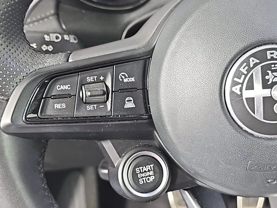 2024 Alfa Romeo Tonale - Image 14 of 20