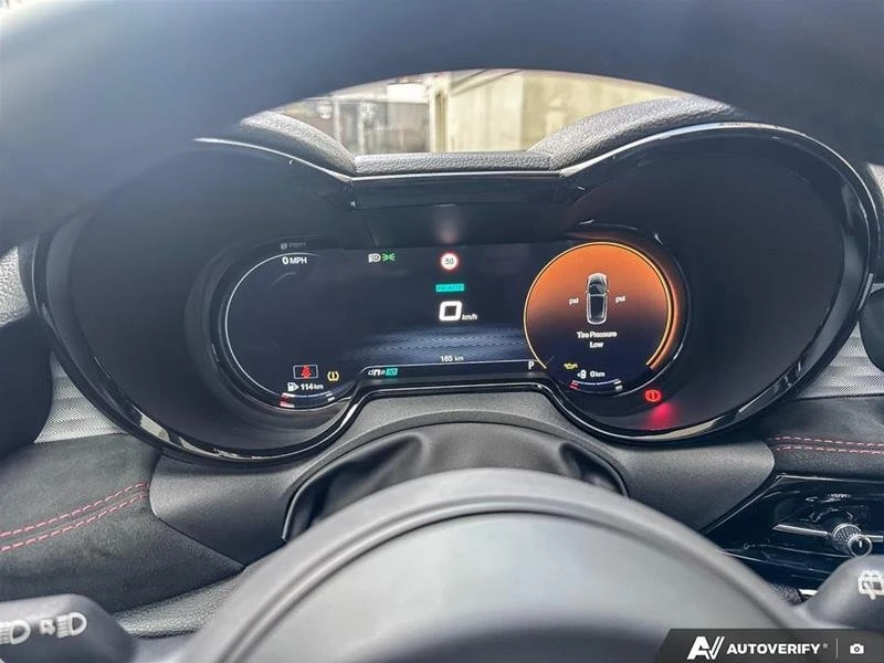 2024 Alfa Romeo Tonale - Image 11 of 20