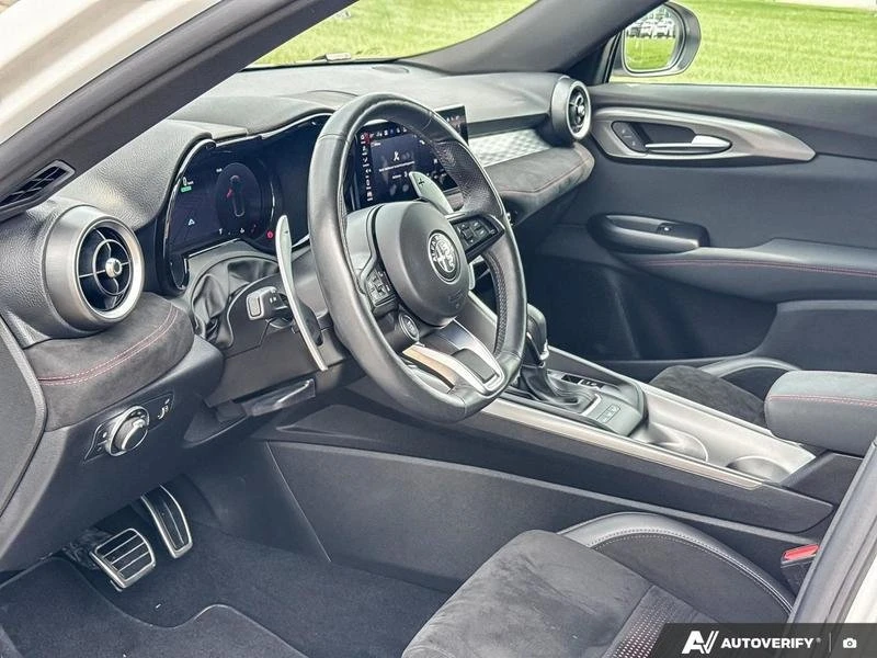 2024 Alfa Romeo Tonale - Image 8 of 20