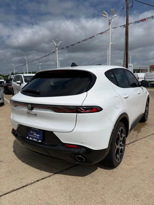2024 Alfa Romeo Tonale - Image 4 of 6